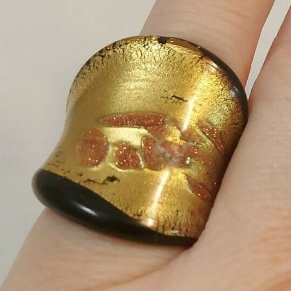 Free Form Large Glass Chunky Gold/Black Ring Sz 7" Vintage handblown